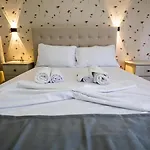 Hotel Panorama *
