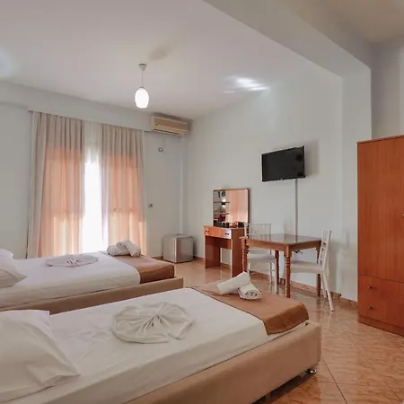 Hotel Panorama *