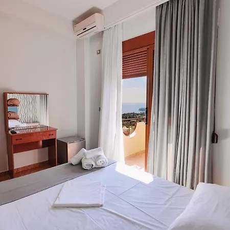 Panorama Hotel *